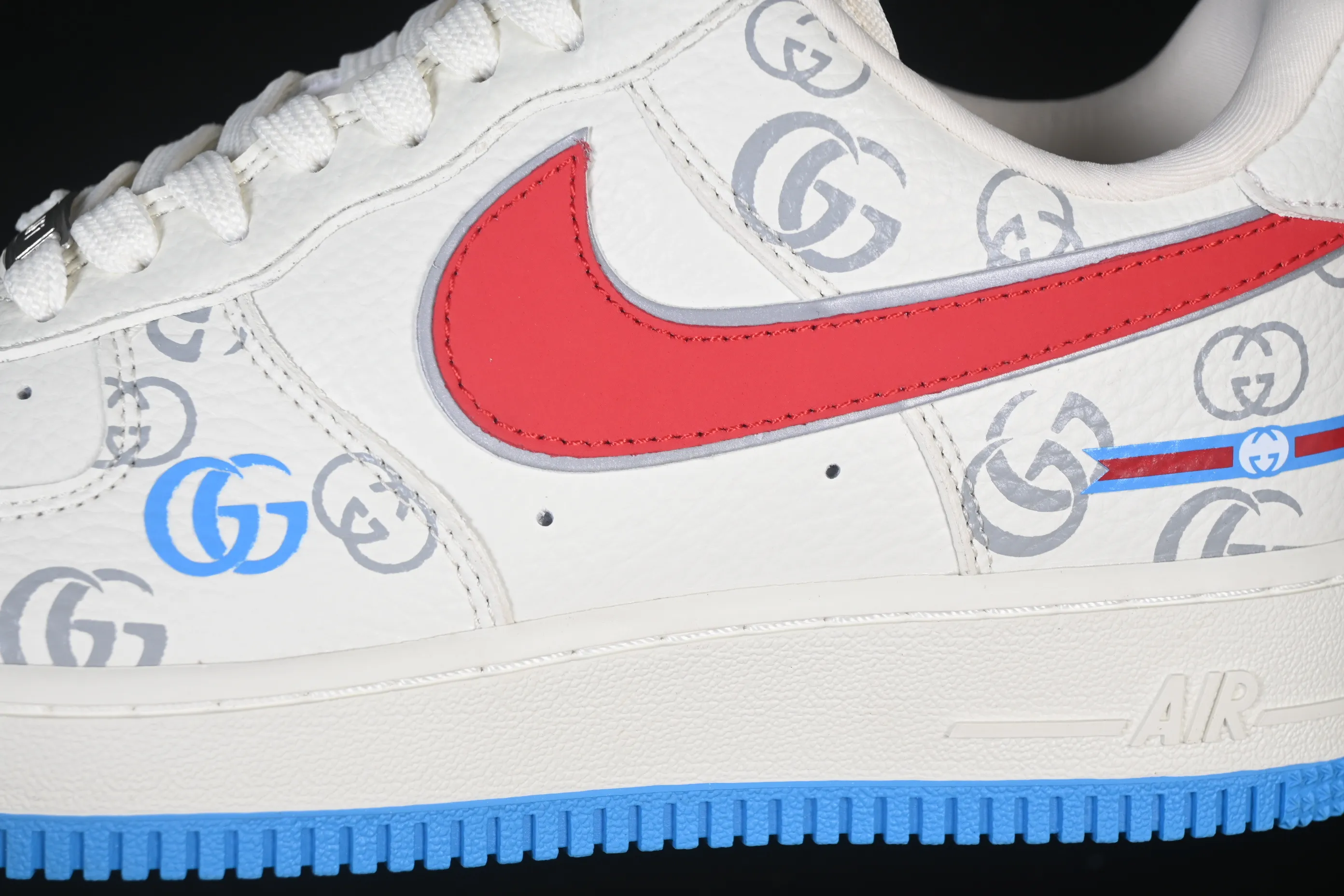 All categories Nk Air Force 1 Air Force series Nk Air Force 1 Low Air Force low-top Nike Air Force 1'07 Low Gucci co-branded white, red and blue Air Force 1 low-top casual sneakers SC0601-572